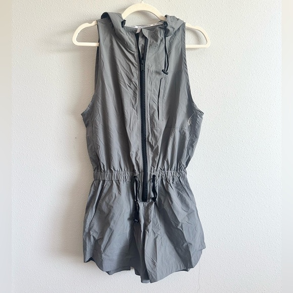 NEW Free People Movement Hike and Race Runsie Romper Size XS - Picture 5 of 11